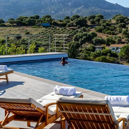 Villa Costa Smeralda House *