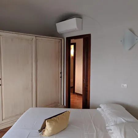 Costa Smeralda House * 库尼亚纳