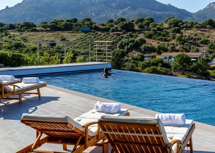 Villa Costa Smeralda House *